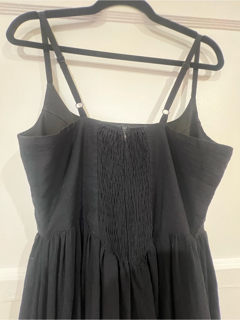 Signature Collection - The Dani Maxi Dress - Square-Neck Bodice with Pockets - Picture 11 of 13